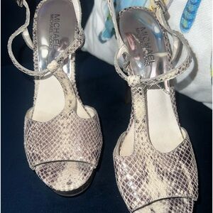 Michael Kors Felicia T Strap Heels (US Size 7.5)